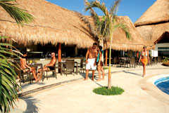 Tentazione Bar Desire Resort Riviera Maya